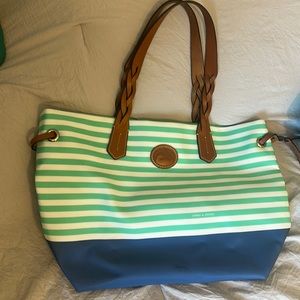 Dooney and Bourke Large Shoulder Tote